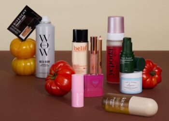 October Allure Beauty Box Review