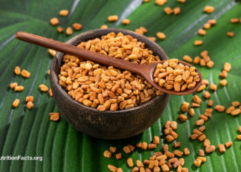 Fenugreek May Help Sexual Function, Period Pain, and Lactation